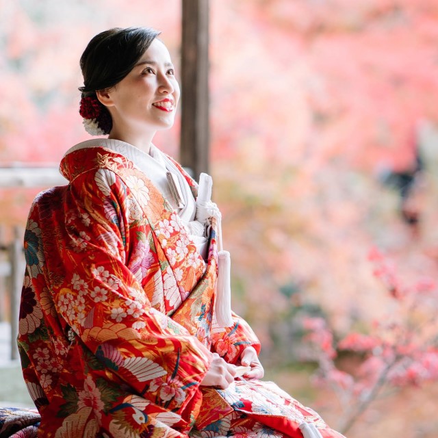 色打掛を着た花嫁