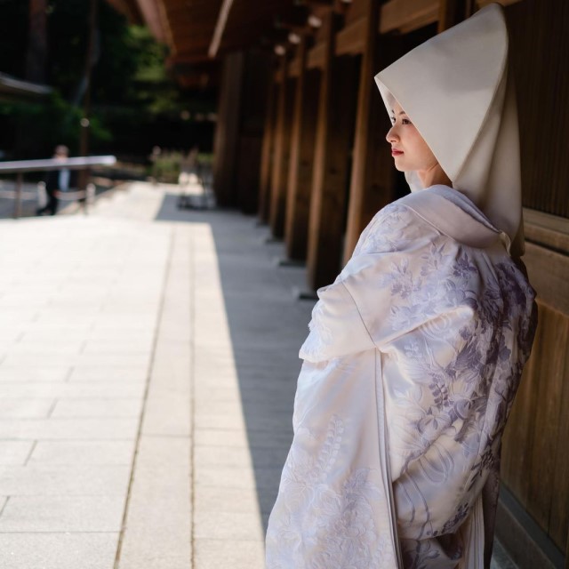 白無垢を着た花嫁