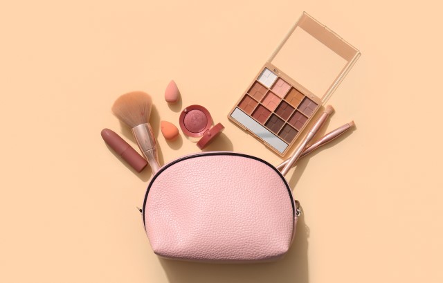 メイク用品