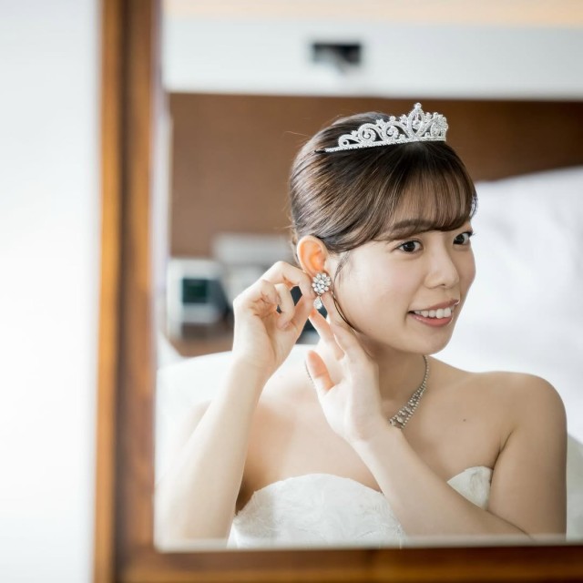 結婚式でつける「ティアラ」の種類と選び方を解説！先輩花嫁のかわいい