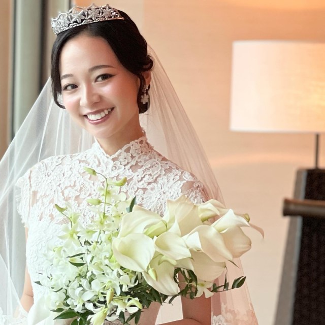 ナチュラルメイクの花嫁さん