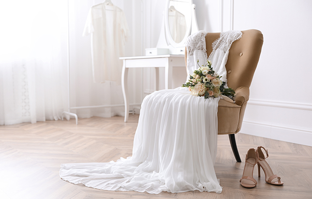 ウェディんぐドレス