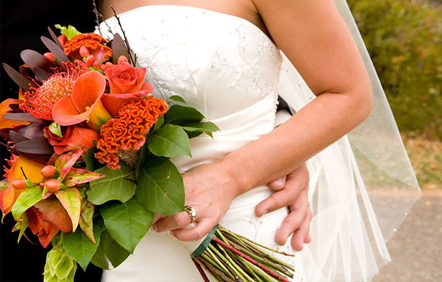 秋の結婚式にピッタリなウェディングブーケまとめ集 花言葉付き 結婚ラジオ 結婚スタイルマガジン