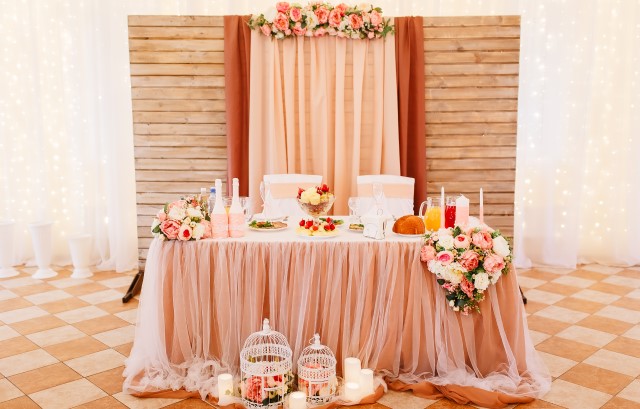 メインテーブル