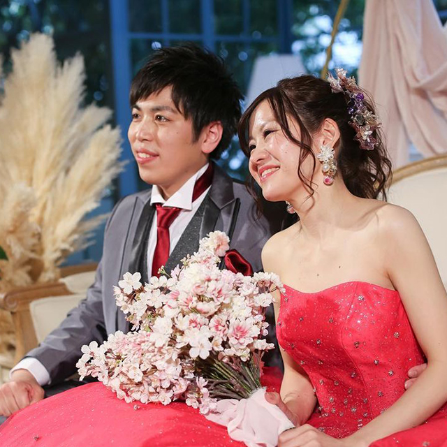 桜とライラックをあわせた春らしいブーケ