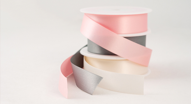 積み重なったリボン