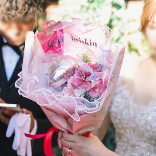 コスメブーケももつ花嫁